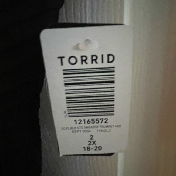 NWT Gorgeous Black knitted/lined Torrid MIDI Dress - Picture 8 of 14